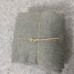 West Elm Charcoal Linen European Flax Linen Waffle Duvet Cover Queen